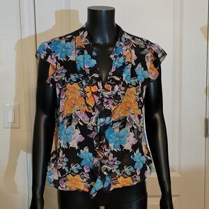 BRAND NEW ZOE+SKYE  CHIFFON FLUTTER MULTI-COLOR SLEEVES BLOUSE
